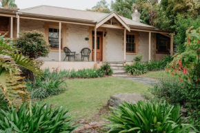 Cole-Brook Cottage Historic House